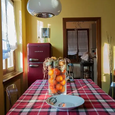 Mi Casa Tu Casa Pavia