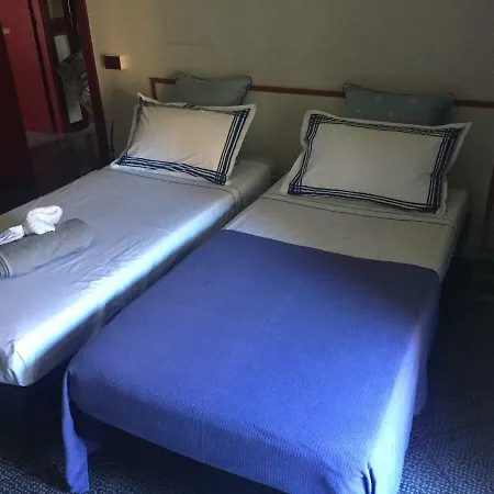 Mi Casa Tu Casa Panzió Pavia
