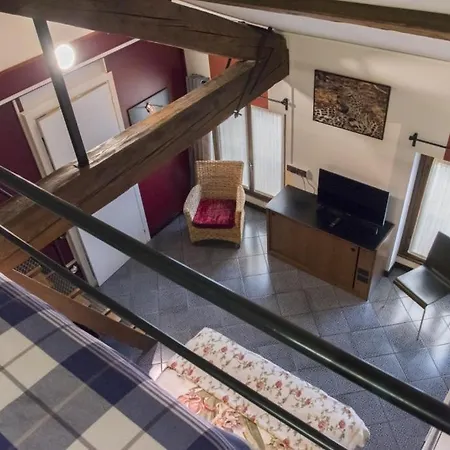 Mi Casa Tu Casa Bed & Breakfast
