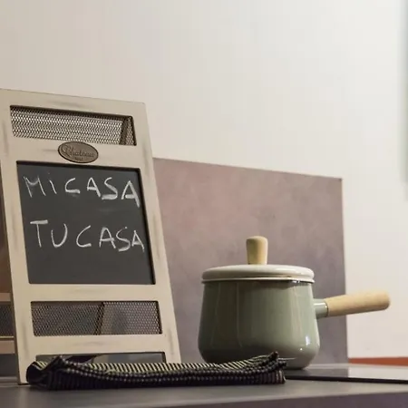 Mi Casa Tu Casa *