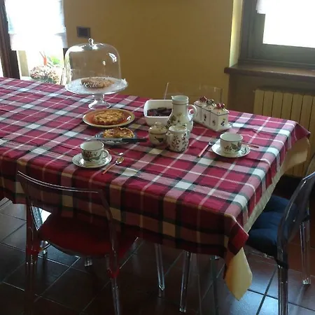Mi Casa Tu Casa Bed & Breakfast